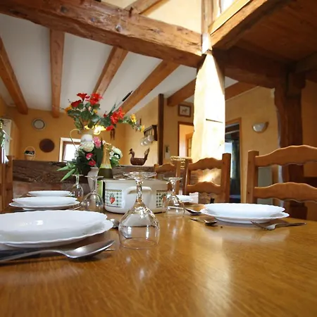 Girmont-val-d'ajol, 4 Pièces, 6 Personnes - Fr-1-589-50 Hébergement de vacances *