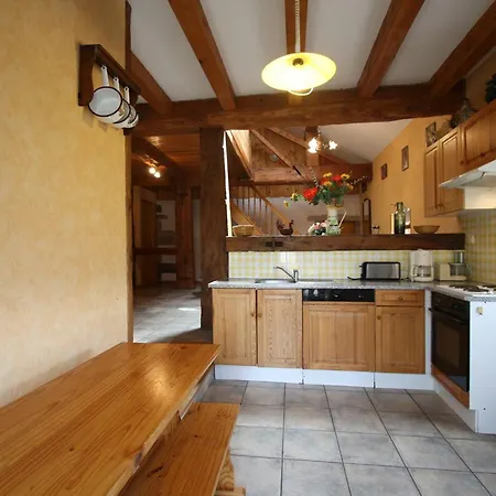 Paisible A 650m D'alt., Nature, Cheminee, 3 Ch. Pres De Remiremont & Plombieres, Terrasse, Grand Terrain *