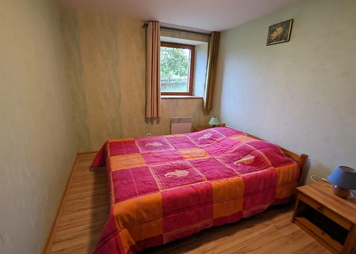 Paisible A 650m D'alt., Nature, Cheminee, 3 Ch. Pres De Remiremont & Plombieres, Terrasse, Grand Terrain - Fr-1-589-50 * Girmont-Val-dʼAjol